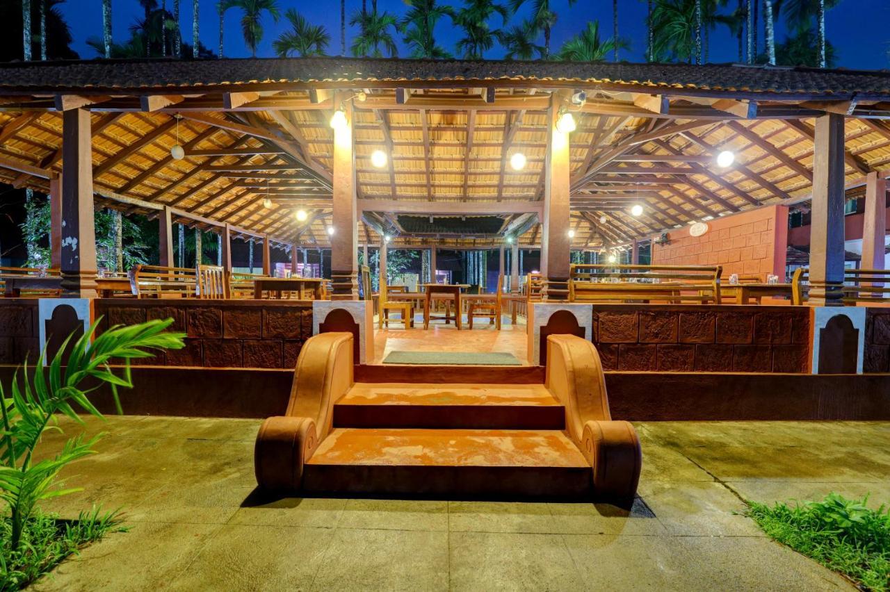 Ezzenza Areca Resort Madikeri Bagian luar foto