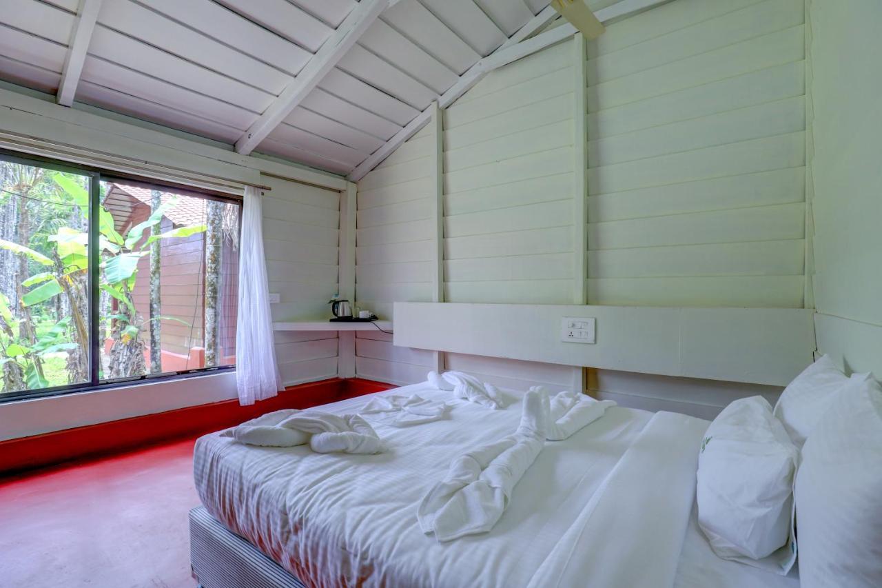 Ezzenza Areca Resort Madikeri Bagian luar foto