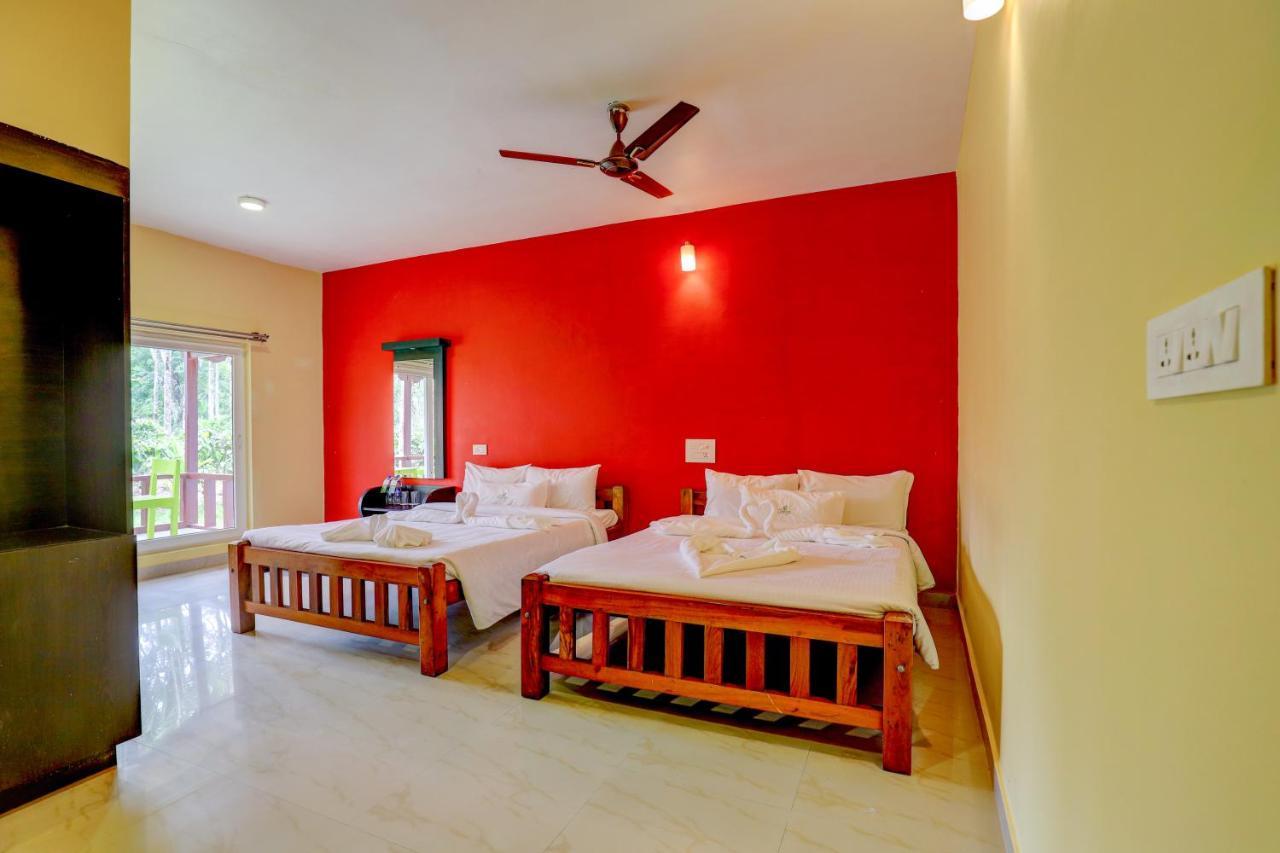 Ezzenza Areca Resort Madikeri Bagian luar foto