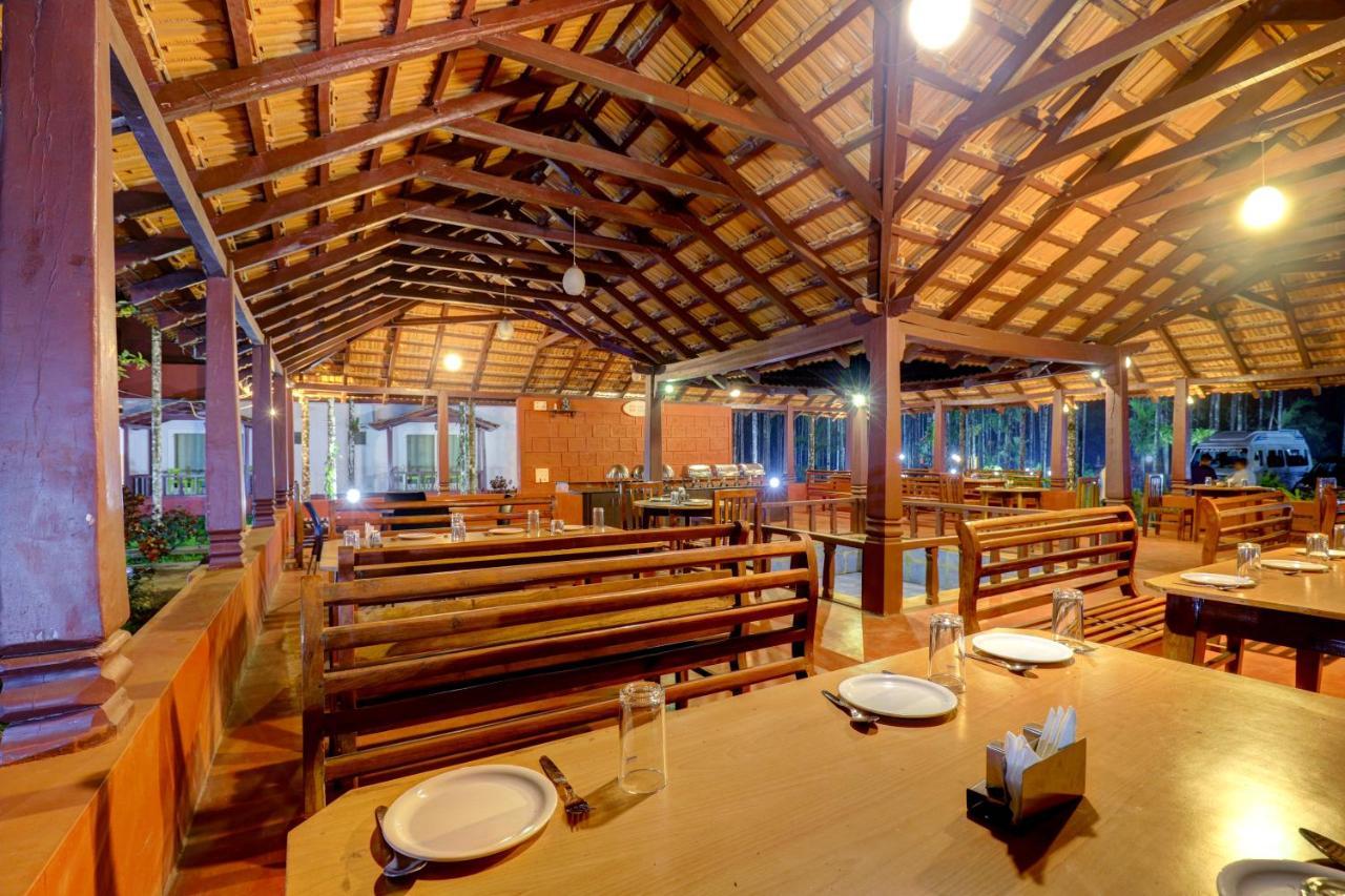 Ezzenza Areca Resort Madikeri Bagian luar foto