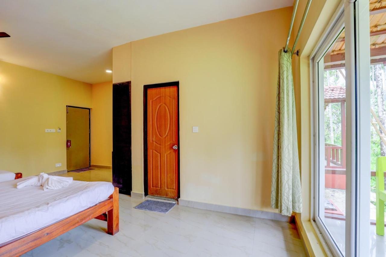 Ezzenza Areca Resort Madikeri Bagian luar foto